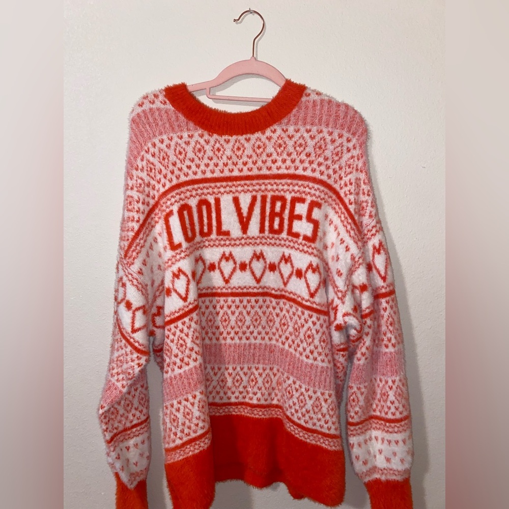 Aerie orange and White Cool Vibes Sweater